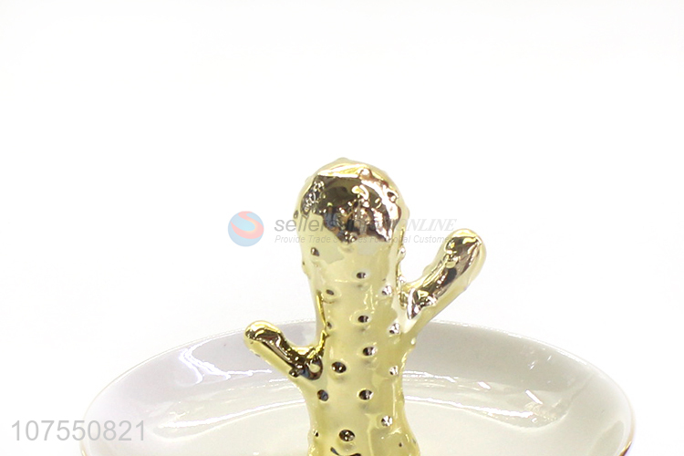 Promotion Creative Gold Cactus Design Ceramic Plate For Holding Jewelry