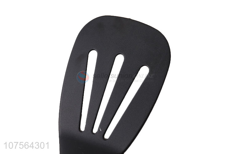 Wholesale Nylon Slotted Turner Leakage Shovel