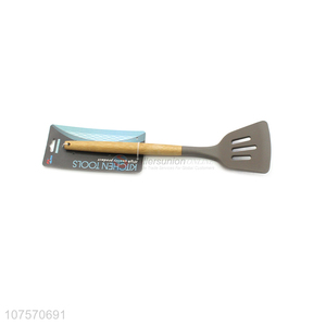 Competitive Price Bamboo Handle Food Grade Silicone Slotted Shovel