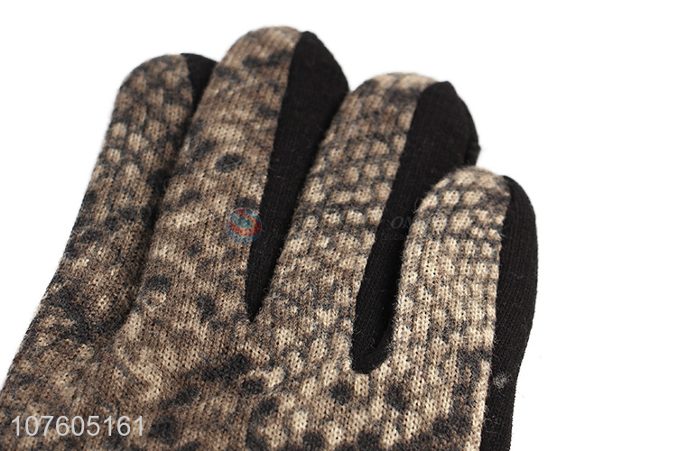 Fashion women winter gloves snakeskin printed fleece lined gloves