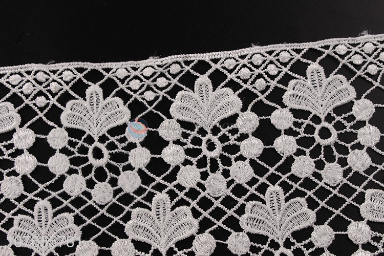 Classic white lace ribbon for decoration with top quality