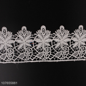 Newest design high quality white flower lace ribbon