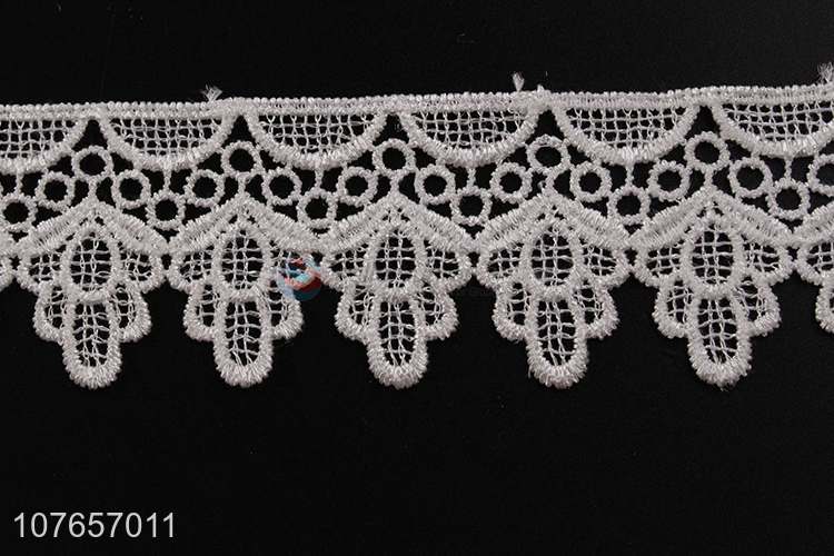 Hot sale good quality white embroidery border lace trim