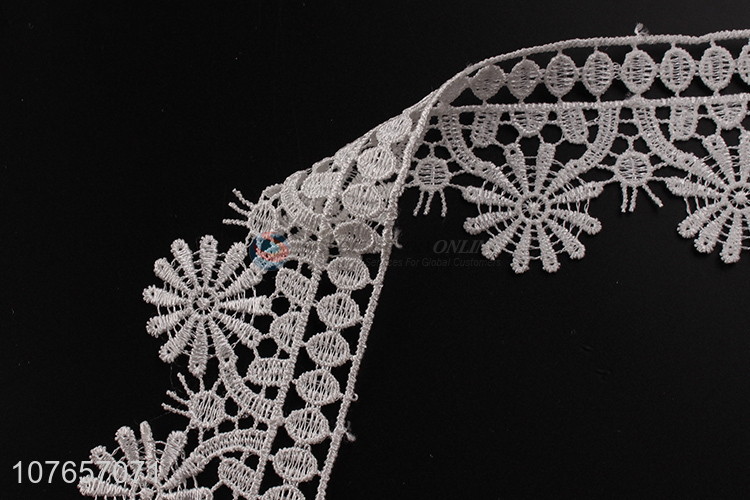 Factory direct sale white lace trim fabric for clothing 