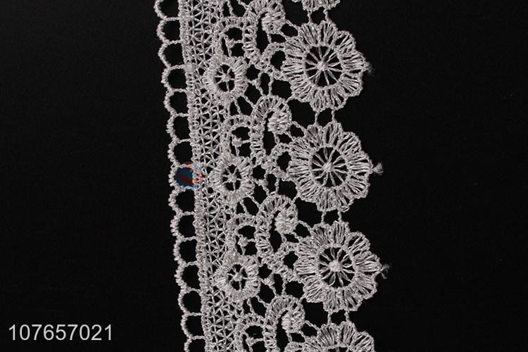 Wholesale factory supply white lace trim with floral pattern