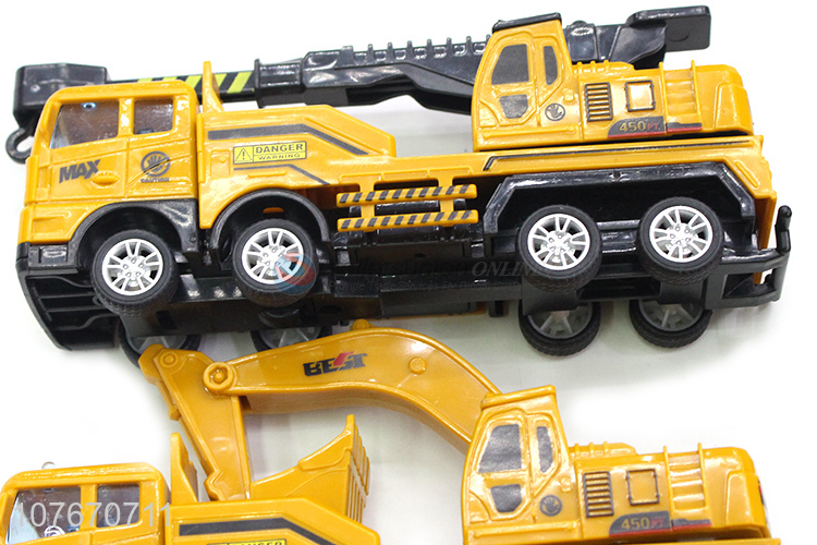 The most popular green bulldozer excavator combination toy children's beach toy car