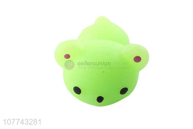 New fluorescent green bear decompression vent toy slow rebound toy