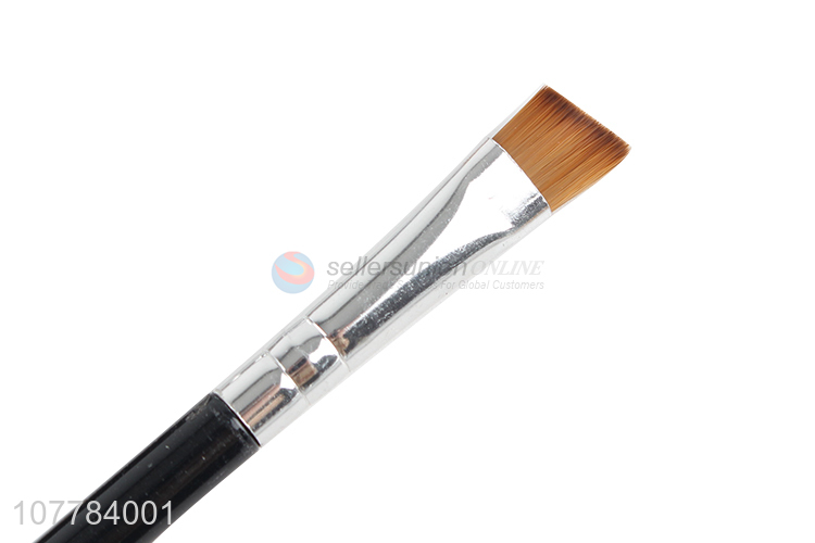 Factory price women cosmetic concealer brush with top quality