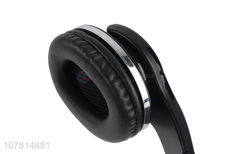 High quality black cool headphone retractable earphone