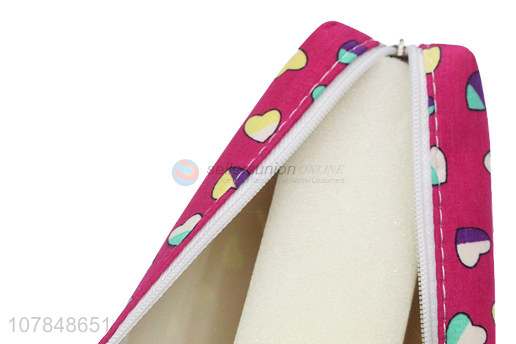 China factory colourful heart pattern students pencil case wholesale