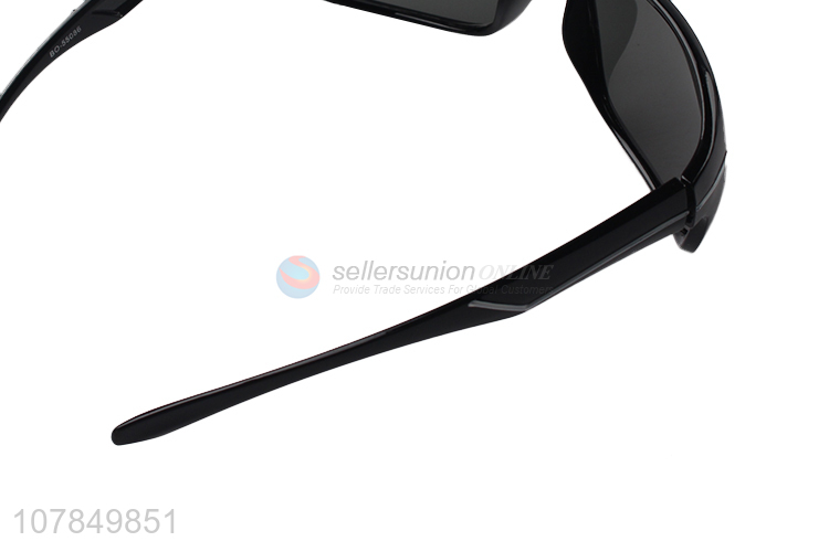 New Style Black Sunglass Plastic Sun Glasses With Good Quality