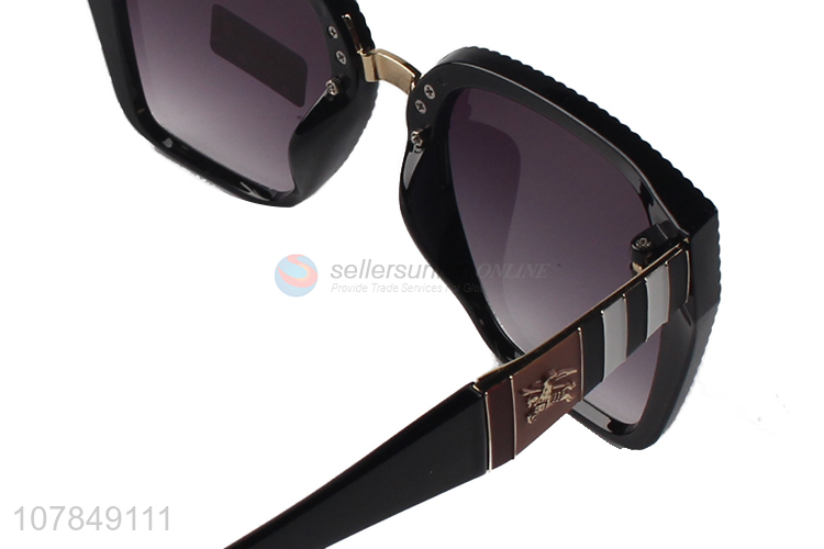 Custom Modern Sunglass Fashion Eyewear Mens Sunglasses