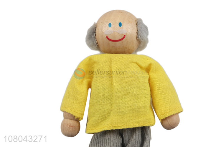 High quality poseable wooden doll family doll kindergarten toy