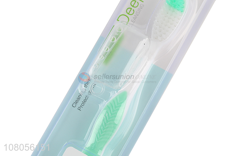 Hot selling green plastic adult soft bristle toothbrush