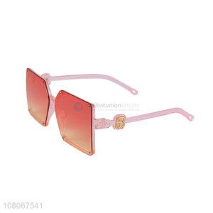 Good quality fashion summer vacation sunglasses colorful sunglasses