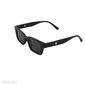 China supplier vintage UV400 protection narrow sunglasses for women