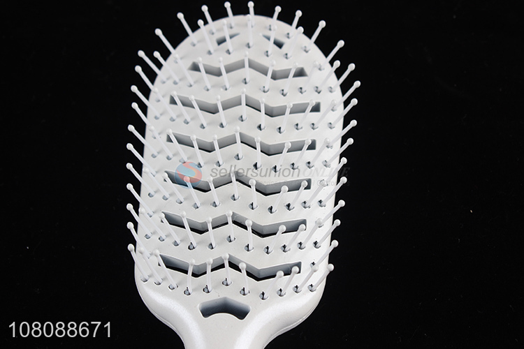 Yiwu market white household hair massage comb wholesale