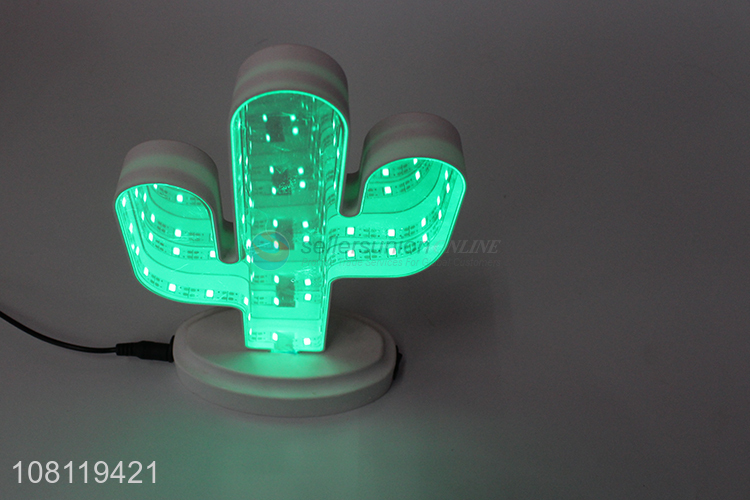 Good price white 3D cactus home decoration furnishings wholesale