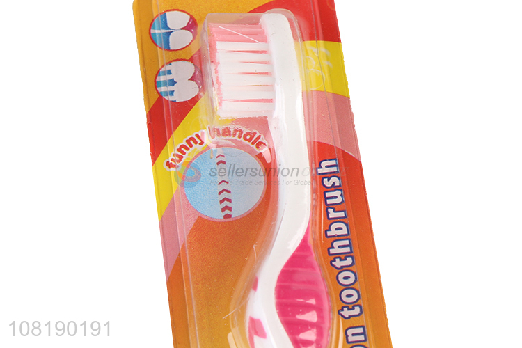 New Arrival Deep Cleaning Toothbrush With Soft Handle For Children