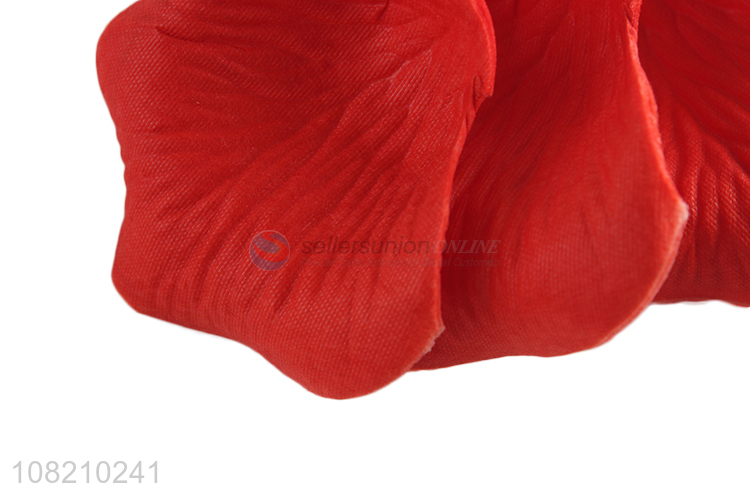 Online wholesale creative rose petal artificial petal