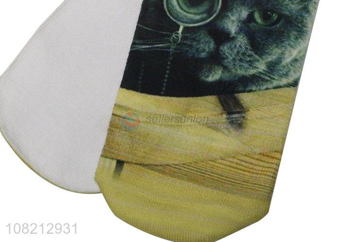 Factory direct sale polyester cotton animal printed casual socks