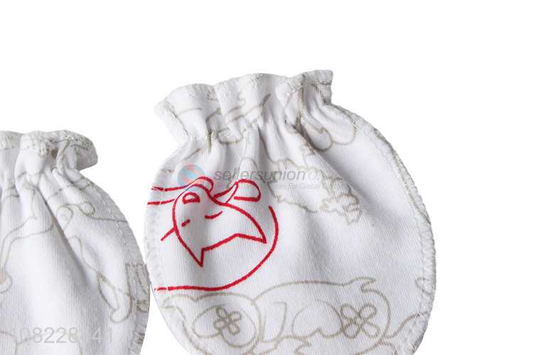 Factory price newborn baby cotton gloves soft no scratch mittens