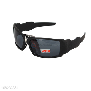 Yiwu wholesale fashion sunglasses outdoor sports sunglasses