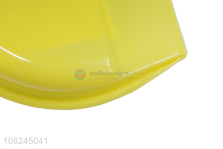 Hot selling creative plastic dustpan household cleaning supplies