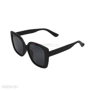 Wholesale Outdoor Sunshade Glasses Fashion Eyewear Black Sunglasses