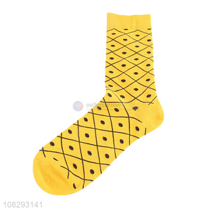 Wholesale Fashion Cotton Socks Breathable Crew Socks For Adults