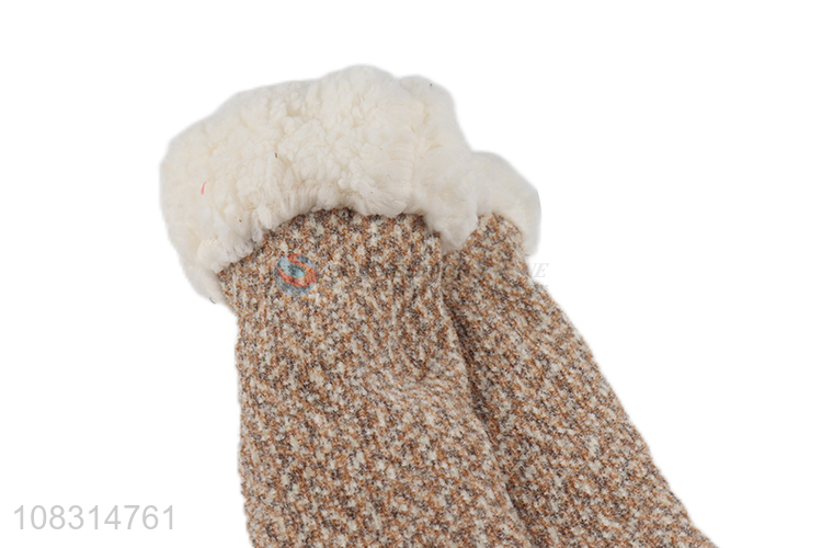 Yiwu wholesale simple floor socks winter thermal socks