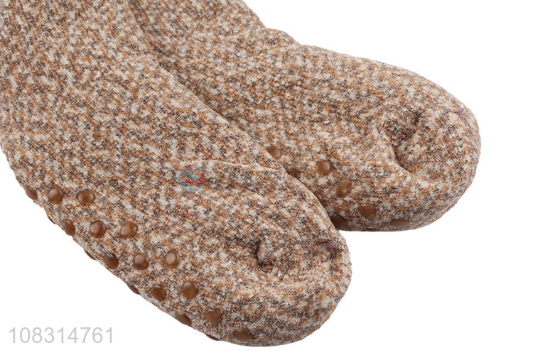 Yiwu wholesale simple floor socks winter thermal socks