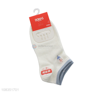 Wholesale women's no show socks embroidery low cut ankle socks