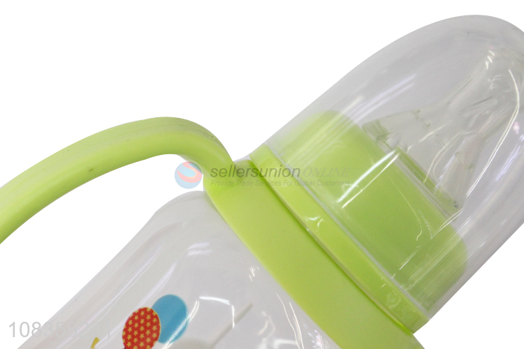 Best selling cute baby feeding bottle with silicone nipple