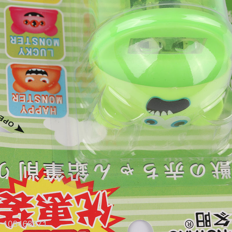 Hot selling cartoon plastic pencil sharpener for students