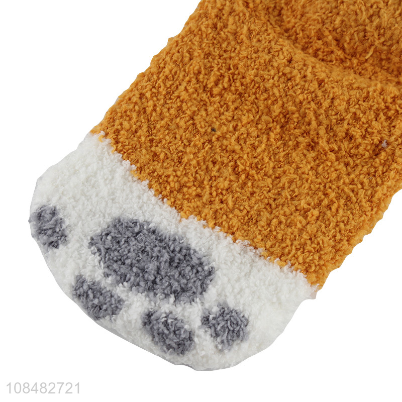 Factory price soft cat paw socks fuzzy cozy socks for women girls