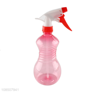 Hot products plastic hand pressure watering spray bottle for garden