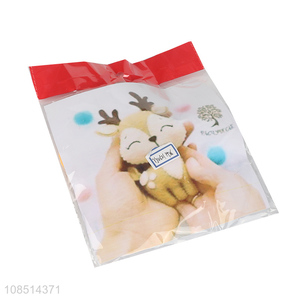 Wholesale Christmas DIY set (non-woven fabric+thread+filled cotton+needle)