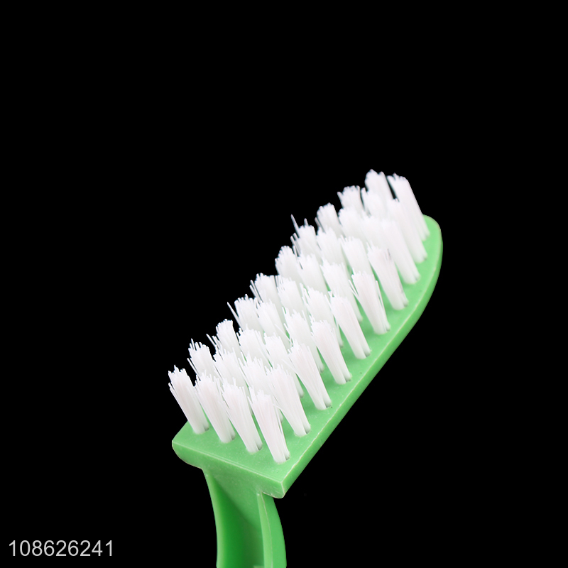 Wholesale 2pcs plastic long handle scrubbing brush for tile cleaning