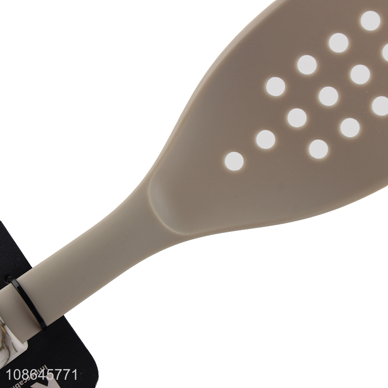 High quality heat resistant silicone slotted kitchen spatula turner