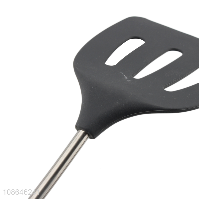 Yiwu factory household kitchen utensils cooking slotted spatula