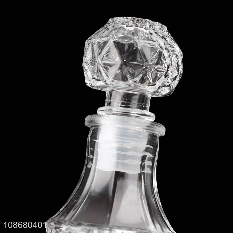 Wholesale clear mini glass whisky decanter with airtight stopper for wine liquor