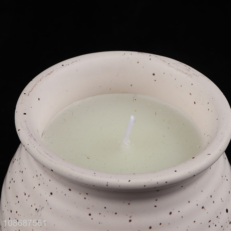 Low price tabletop decoration ceramic jar scented candle for sale