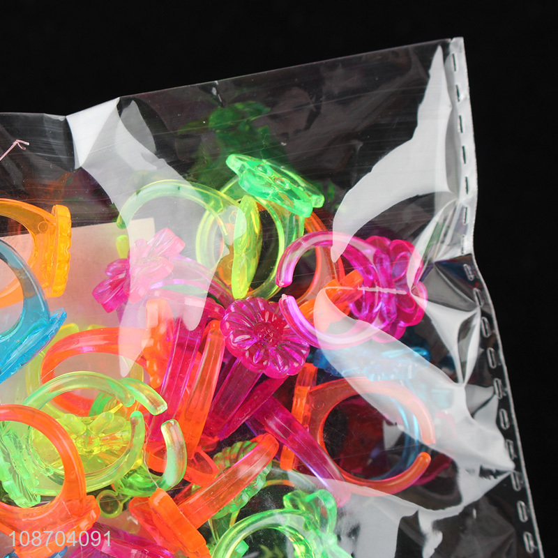 Top selling colorful plastic jewelry ring for party supplies