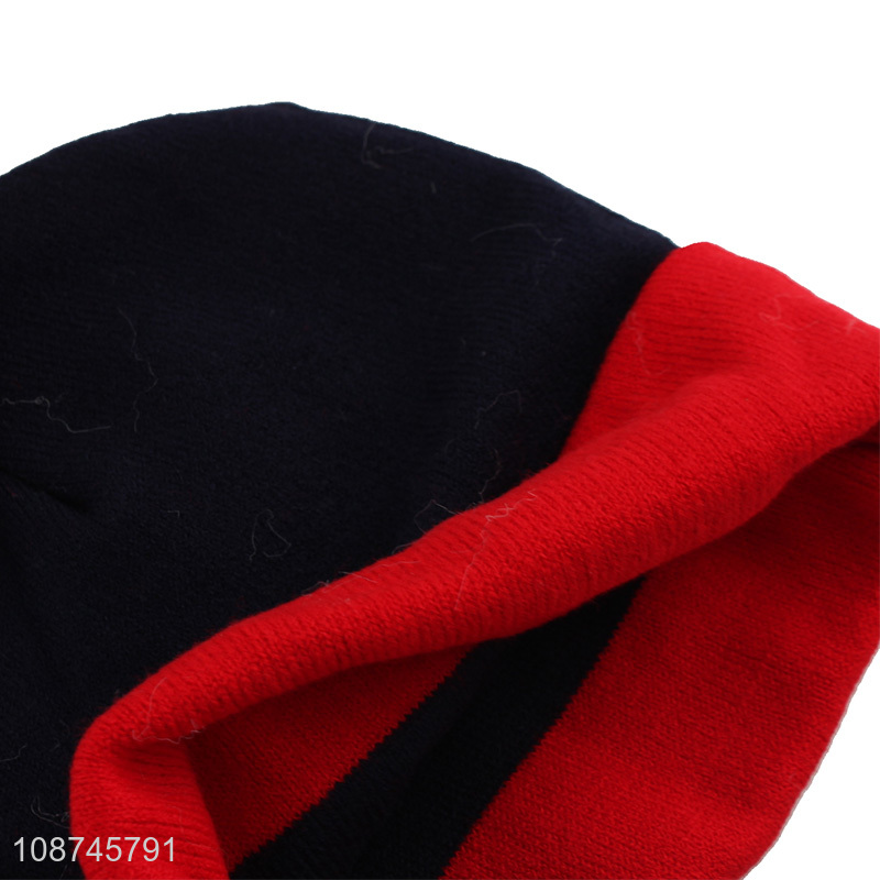 Wholesale women winter jacquard knitted beanie pompom beanie hat