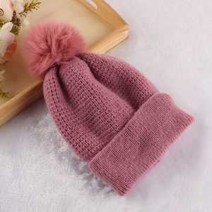 Good quality women's winter hat thermal cuffed beanie cap