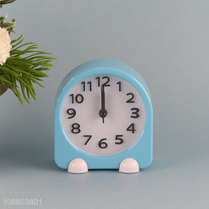 Wholesale durable analog alarm clock bedside desk clock