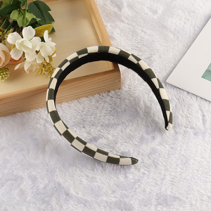 China imports fashion check pattern fabric padded hair hoop