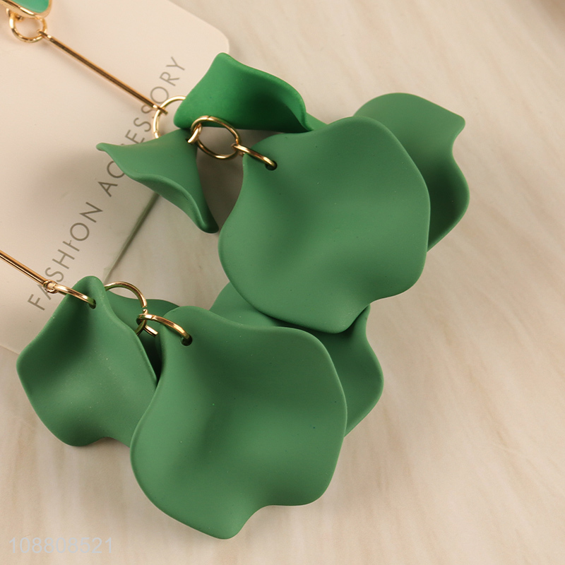 Wholesale lightweight petal drop dangle earrings for women