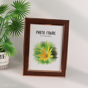 Good Quality 5*7Inch Plastic Picture Frame for Desktop Display